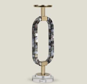 Nouveauté Bougeoir en métal mat en laiton au design moderne, support de pilier pour la maison et la décoration de Noël, vente en gros disponible - Product Image 2