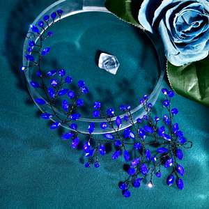 Bridella BHP21 Accessoire de coiffure confortable en strass bleu pour mariages et événements formels - Product Image 6