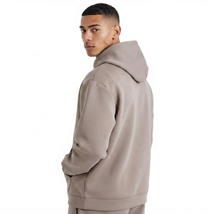 Fabricante de Conjuntos de Sudadera con Capucha y Pantalones Deportivos Holgados de Algodón Grueso para Hombre con Logotipo Personalizado OEM - Product Image 4
