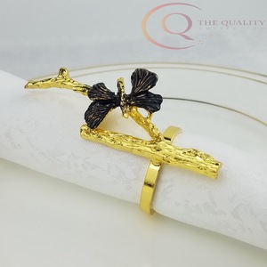 Anneaux de serviette modernes pour la décoration de table, conçus pour améliorer l'expérience culinaire à la maison, dans les hôtels et lors des célébrations festives - Product Image 2