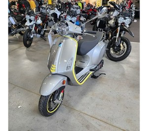 NOUVEAU Scooter-Moto Vespa Elettrica 2026, <span class=keywords><strong>70</strong></span> km/h (45 MPH) - Product Image 5