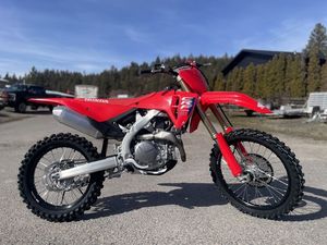 Ventes aux enchères 2026 CRF450R Motocross Nouvelles motos Marque originale Origine américaine Haute puissance 1001-2000W Vitesse maximale > Acompte - Product Image 2