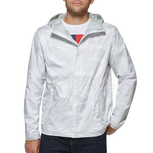Fabriqué professionnel Slim Fit hommes Taslan Nylon veste tenue décontracté mode épais en plein air hommes Taslan Nylon veste - Product Image 1