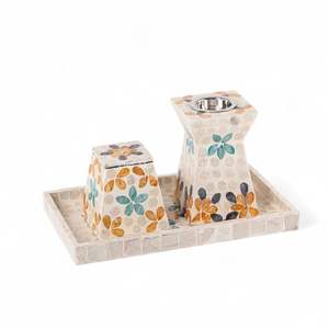 Brûle-encens intemporel en nacre pour la décoration d'autel traditionnelle, la pratique du culte et l'usage spirituel intérieur, en provenance du Vietnam - Product Image 1