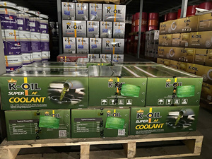 Fabriqué au Vietnam LIQUIDE DE REFROIDISSEMENT à bas prix capacité thermique élevée et OEM disponible Ethylen Glycol 50/50 Coolant - Product Image 3