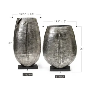 Vase à fleurs en métal doré contemporain de luxe, décoration intérieure haut de gamme, vase à fleurs haut de gamme pour la décoration de table par Zahid Exports - Product Image 3