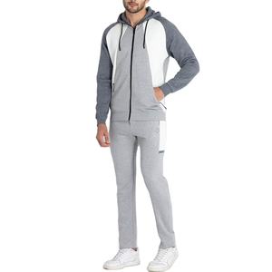 สเวตเชิ้ตมีฮู้ดและสเวตเตอร์สำหรับผู้ชายชุดวอร์ม2ชิ้นแนวสตรีทแบบกำหนดเอง - Product Image 1