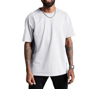Collection Printemps-Été 2025 T-shirt tendance pour homme en coton Motif uni simple Manches courtes T-shirt surdimensionné - Product Image 1