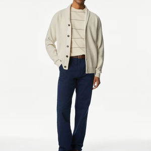 Cárdigan de Fitness de punto personalizado ODM de alta calidad, manga larga, cuello en V, decoración de botones, transpirable, 100% algodón, patrón de invierno - Product Image 3