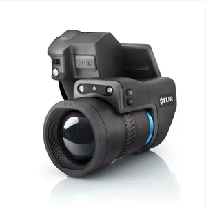 Cámara IR T1010 con Resolución de 1024x768/30Hz, Lente Asférica Biconvexa con Revestimiento Antirreflectante, Estudio Térmico - Product Image 1