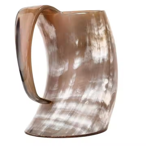 Taza nórdica de cuerno de buey hecha a mano definitiva para bebidas frías y calientes de Crescent Crafts - Product Image 2