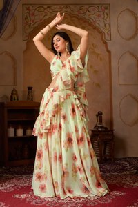 Elegante Lehenga Choli Dupatta de Georgette con Estampado Floral de Verano, Silueta Holgada y Suave, Cintura Natural, Diseños VISHNU K - Product Image 2