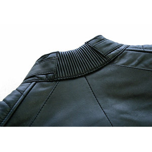 Chaqueta de Cuero Clásica Negra Desgastada Estilo Motero Vintage, Chaqueta de Cuero de Invierno Personalizada para Hombre - Product Image 4