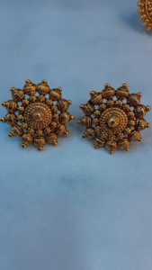 ต่างหูธีมแอฟริกันสั่งทําพิเศษในสีตกแต่งและหินคงที่ เหมาะสําหรับนักออกแบบและผู้ค้าปลีกเครื่องประดับพื้นเมือง - Product Image 3