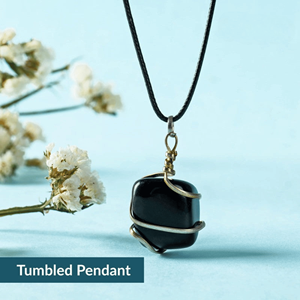 Pendentif en pierre roulée en tourmaline noire fabriquée à la main Pierre précieuse enroulée de fil de style Feng Shui pour la guérison et la protection - Product Image 3