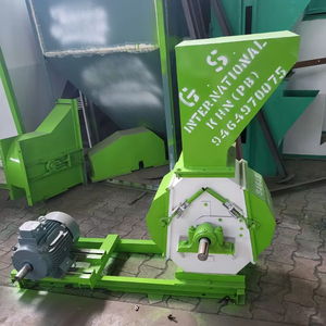 Nouvelle machine de traitement des aliments électrique multifonctionnelle fraisage des aliments fourrage de ferme d'élevage mélange mangeoire à haute productivité 1-10TPH - Product Image 1