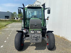 Tractores Fendt de Calidad Premium en Venta, Motor de Bajo Consumo, Bomba Automática, Ruedas Resistentes para Terrenos Planos y Montañosos - Product Image 6