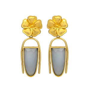 Nouveau modèle Ensemble de boucles d'oreilles en plaqué or avec pierres précieuses, motif de fleurs grises, pour femme - Product Image 1