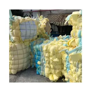 Restpolster-Schrott recyceltes Möbel-Schaumabfall PU-Schaum-Schrott in Ballen mit 100 % Reinigung und Trocknung gemischte Farben