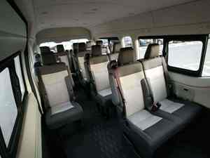 Toyota Hiace 2022 d'occasion abordable, fourgonnette à toit surélevé, automatique, conduite à gauche, turbo diesel, sièges en cuir R18, toit ouvrant, intérieur sombre - Product Image 5
