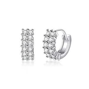 Boucles d'oreilles Hip Hop de luxe en argent 925 et or blanc 18 carats pour femmes Certifié IGI VVS Moissanite Diamant Style élégant - Product Image 1