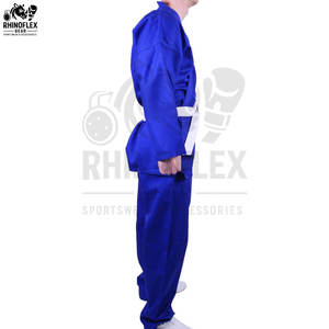 Nueva venta directa de fábrica de moda, precio bajo, uniforme de Karate para hombres, servicio OEM, uniformes de Karate holgados de alta resistencia personalizados para hombres - Product Image 3