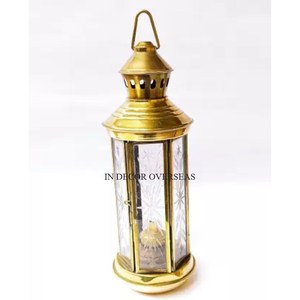 Ensemble de 2 bougeoirs en métal poli brillant argenté et en verre transparent Lanterne Décoration de mariage Accessoires de foudre Fourniture - Product Image 2