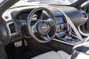 Jaguar F-Type Convertible 2021 Usado, Volante a la Izquierda/Derecha - Product Image 5