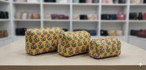 Ensemble de 3 trousses de toilette matelassées jaunes, trousse de maquillage à motifs imprimés, trousse à cosmétiques - Livraison gratuite - Product Image 4