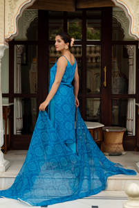 Ensemble de robe droite brodée Gulabi Galiyan Blue Bandhej, décontractée, en georgette, avec dupatta pour adultes - Product Image 3