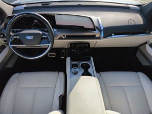Cadillac Vistiq Sport Électrique AWD d'occasion propre 2026 - Product Image 5