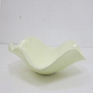 Shiny Polished Free Golden Plated Leaf Shape Design Decorative <b>Bowl</b> Stainless Steel Brass Metal Table Ware <b>Bowl</b> - Product Image 3