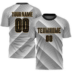 เสื้อฟุตบอลน้ำหนักเบาแบบขายส่ง ปรับแต่งได้ แห้งเร็ว ระบายอากาศได้ดี สำหรับผู้ใหญ่ทุกเพศ พิมพ์ลายแบบซับลิเมชั่น ใส่ชื่อและหมายเลขได้ตามต้องการ 100% - Product Image 5