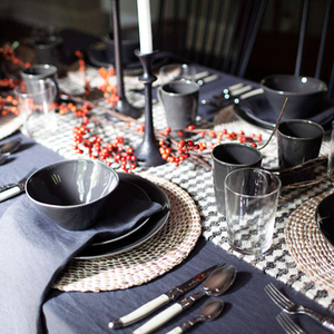 Ensemble de couverts à poignée en os jaune en acier inoxydable avec couverts finis miroir, parfait pour les mariages et les restaurants. - Product Image 6