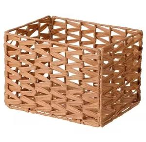 Ensemble de 3 paniers de table en rotin de différentes tailles avec un design élégant, parfaits pour la décoration intérieure et les accessoires de cuisine. - Product Image 2