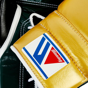 Профессиональные кожаные боксерские перчатки с индивидуальным логотипом, застежкой на липучке, защитой от УФ-излучения и регулируемым ремешком на запястье для тренировок по ММА - Product Image 4