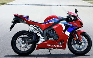 Nuevas Motocicletas de Carreras SHARP CBR600RR Listas para Enviar - Product Image 6