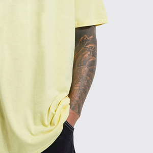 Nueva Camiseta Hip Hop Extra Grande Personalizada para Hombre, Transpirable, de Secado Rápido, 100% Algodón, Color Sólido, Logotipo Personalizado, 220g, Hecha en Pakistán - Product Image 3