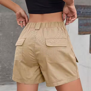 Pantalones Cortos Cargo de Cintura Alta Transpirables y a la Moda para Mujer, con Cintura Elástica y Bolsillos Laterales para un Look Moderno al Aire Libre - Product Image 2