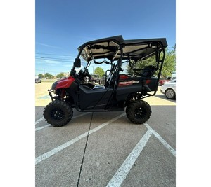 Vehículo Utilitario Recreativo Pioneer 700-4 Deluxe UTV de 4 Tiempos, Certificado por la EPA y la CEE, para Exportación, Uso Comercial, Agrícola y al Aire Libre - Product Image 4