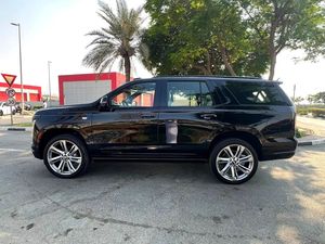 New 2025 Cadi llac Esca lade Sport Plati num Automatic transmission 7 Seater Horsepower 400 - 499 HP - Product Image 4