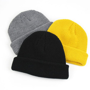 Gorros de Punto Personalizados al por Mayor, Gorro Unisex de Alta Calidad con Diseño Teñido, Gorro de Invierno para Exteriores, 100% Acrílico - Product Image 5