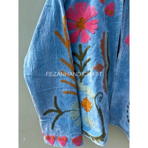 Chaqueta Acolchada de Terciopelo Estilo Bohemio, Chaqueta con Bordado Floral y Forro Interior de Algodón, Chaqueta Hippie Bohemia, Abrigo Corto para Fiestas - Product Image 3