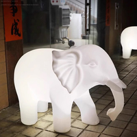 Lampe LED lumineuse en forme d'animal IP65 Interactive Warm-Up Artificial Elephant Sculpture for Landscape Lighting Christmas Park