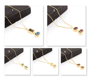 Ravissant collier à double pendentif en pierre labradorite multi-feu plaqué or chaîne câblée religieuse cadeau grossiste de bijoux en vrac - Product Image 3