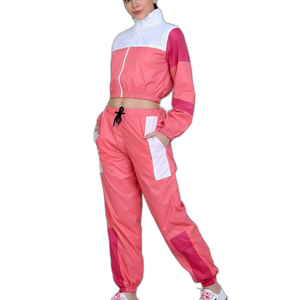 Stylish Custom Logo Sports OEM Tracksuit Crop Tops Hoodies and Jogging Sweatsuit 2 Piece Set Outdoor Sportswear Tracksuits Woman - Product Image 3