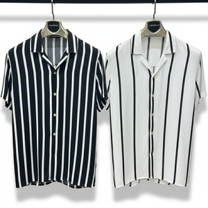 Camisa de Manga Corta para Hombre con Estampado Floral, Corte Holgado, Tela Satén Ecológica, Estilo Casual de Verano, Atuendo para Vacaciones - Product Image 1