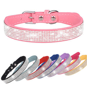 Weiches Wildleder-Halsband mit Krone, Strass und Juwelen für Weibliche Hunde und Katzen, Welpen und Kätzchen - Product Image 1
