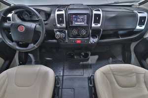 Camping-car de luxe d'occasion CHEAP MOTORHOME RV CAMPER Burstner City Car C 640 pour le camping Euro 5 8 personnes en acier inoxydable et aluminium extensible - Product Image 3