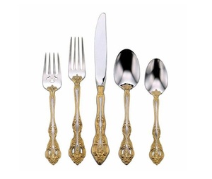 Cubiertos artesanales de metal chapado en oro Juego de comedor elegante hecho a mano - Product Image 3